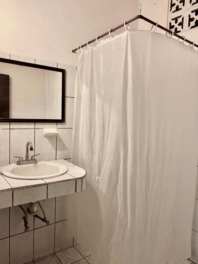 Delias Trailer Park Hotell Rincon de Guayabitos Exteriör bild